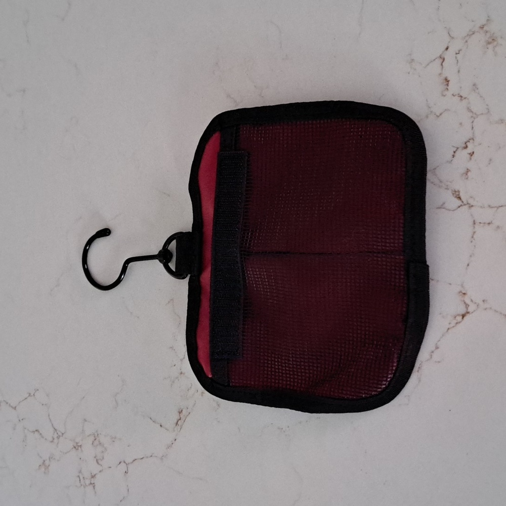 L.L. Bean Travel Bag - Picture 5 of 5